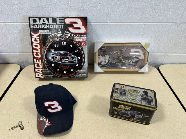 Lot 91-6999 - DALE EARNHARDT RACING COLLECTIBLES - DALE EARNHARDT #3 WINSTON CUP 1994 METALLIC COLLECTOR CARDS WIT...