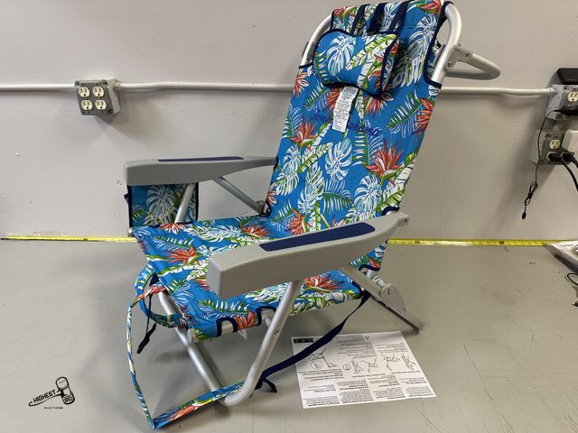 Lot 91-9353 - New TOMMY BAHAMA BEACH CHAIR - Tommy Bahama 5 Position Chair, Including Lay Flat - Aluminum Frame, O...