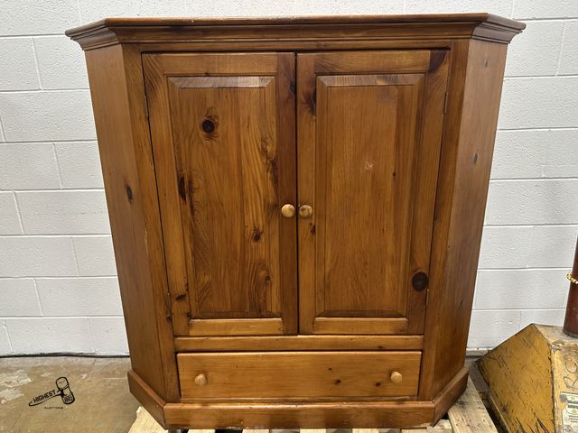 Lot 91-9474 - WOODEN CORNER HUTCH 50" WIDE X 48" TALL WITH BOTTOM DRAWER
