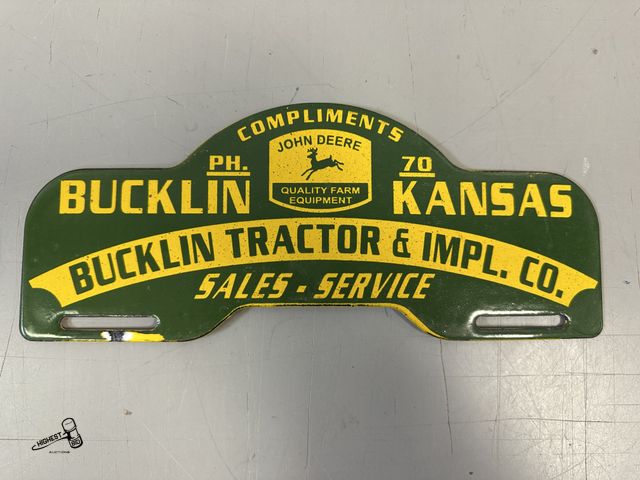 Lot 91-8973 - VINTAGE JOHN DEERE METAL PORCELAIN SIGN