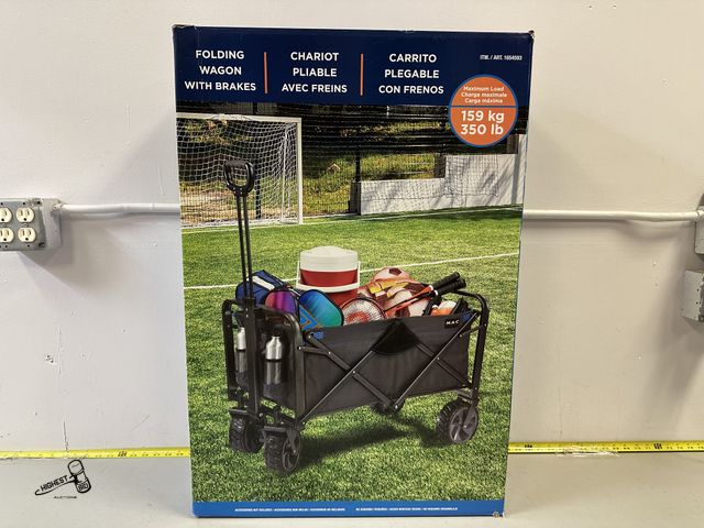 Lot 91-10446 - MSRP $ 99.99 Mac Sports XL Folding Wagon with Brakes NEW IN BOX