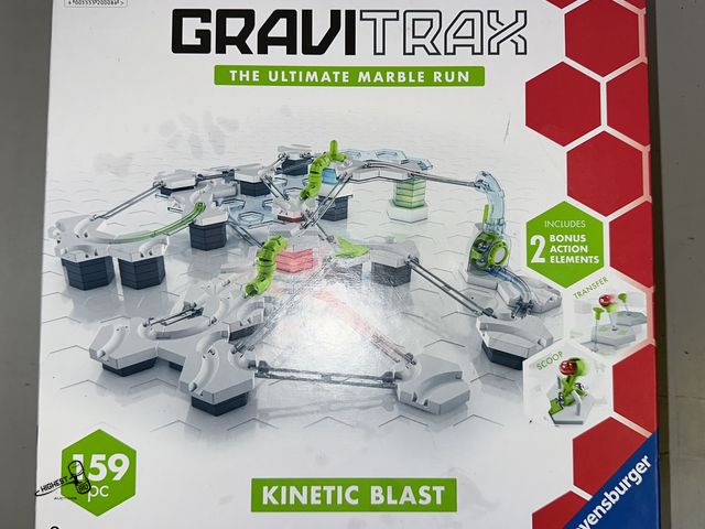 Lot 91-8514 - GRAVITRAX THE ULTIMATE MARBLE RUN KINETIC BLAST - GET THEM OFF THE PHONES AND PLAY A BOARD GAME