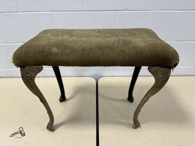 Lot 91-10333 - ANTIQUE VANITY STOOL WITH CURVING CAST IRON METAL LEGS