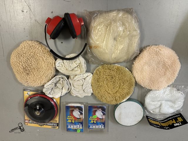 Lot 91-7284 - POLISHING PADS &amp; EAR MUFFS
