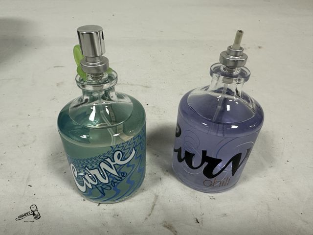 Lot 91-7682 - CURVE WAVE 4.2 OZ BOTTLE &amp; CURVE CHILL 4.2 OZ BOTTLE BOTH ARE FULL ONE MISS NOZZLE SAME NOZZLE F...