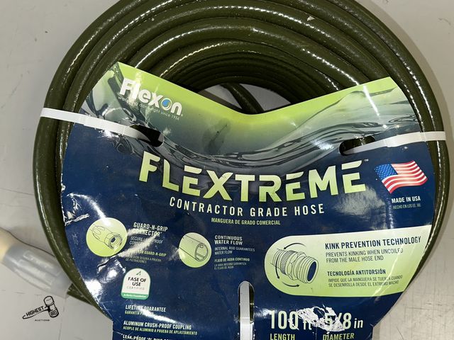 Lot 91-8513 - NEW FLEXON 100 FOOT FLEXTREME CONTRACTOR GRADE HOSE 5/8" DIAMETER