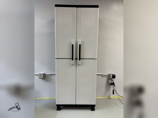 Lot 91-6392 - 68" TALL X 27" X 15" 5 SHELF CLOSET ORGANIZER