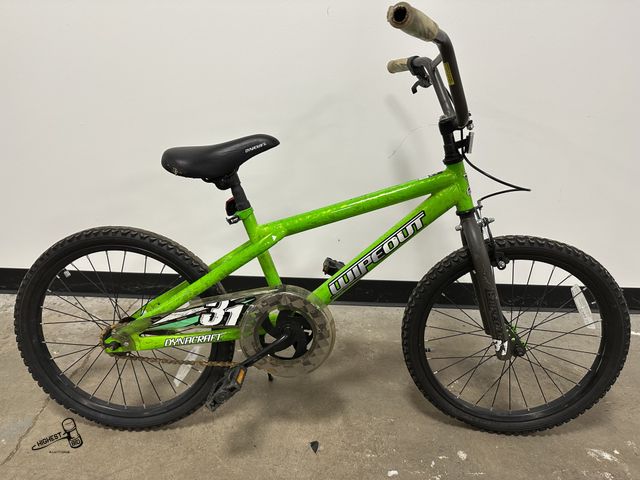 Lot 91-7893 - DYNACRAFT WIPEOUT 20" BMX BIKE