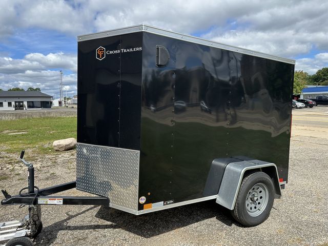 Lot 91-6908 - 2025 CROSS TRAILERS 8 FOOT V-Nose Enclosed Trailer 2025 CROSS BUILT HEAVY DUTY PLUS PACKAGE ENCLOSED...