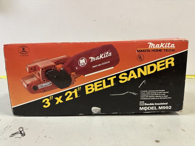 Lot 91-10260 - MAKITA 3" X 21" BELT SANDER