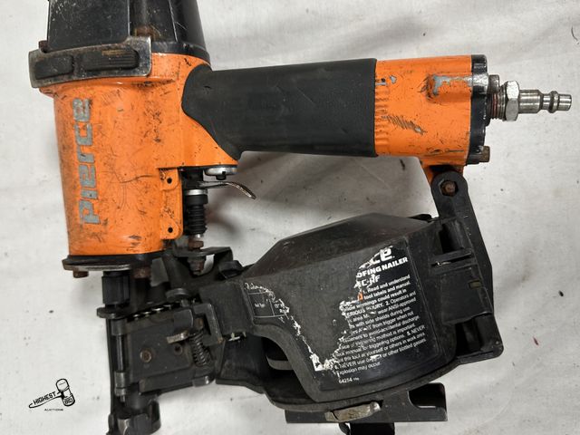 Lot 91-7595 - PIERCE  15 DEGREE PROFESSIONAL COIL ROOFING NAILER
