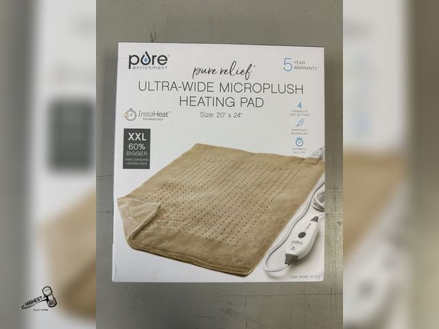 Lot 91-7352 - New PURE ENRICHMENT - PURE RELIEF ULTRA WIDE MICROPLUSH HEATING PAD SIZE 20" X 24" - 4 THERAPEUTIC H...