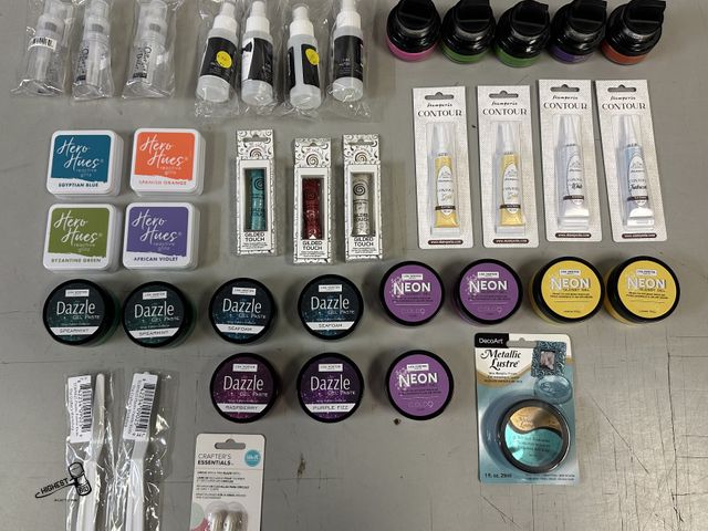 Lot 91-8361 - New TABLE FULL CRAFT SUPPLIES &amp; PAINTS - 11 GLOSSY GELS - 4 CONTOUR PAINTS -  5 LUSTRE POLISHS -...