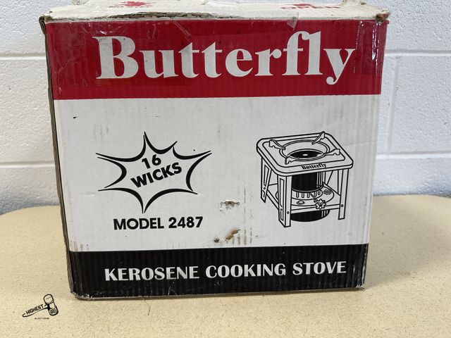 Lot 91-7006 - BUTTERFLY KEROSENE COOKING STOVE - MODEL 2487 - 16 WICKS