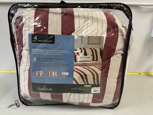 Lot 91-6393 - CUDDL DUDS HEAVYWEIGHT FLANNEL BEDDING SET