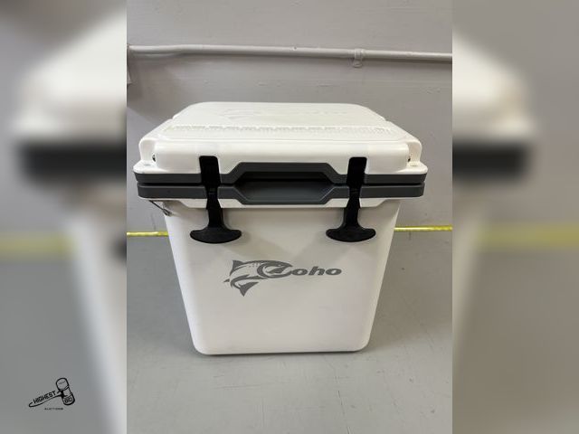 Lot 91-7391 - New COHO 24-quart Injection Molded Cooler