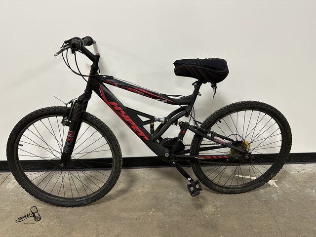 Lot 91-7876 - HYPER SHOCKER 26" 21 SPEED BIKIE WITH HPR SUSPENSION
