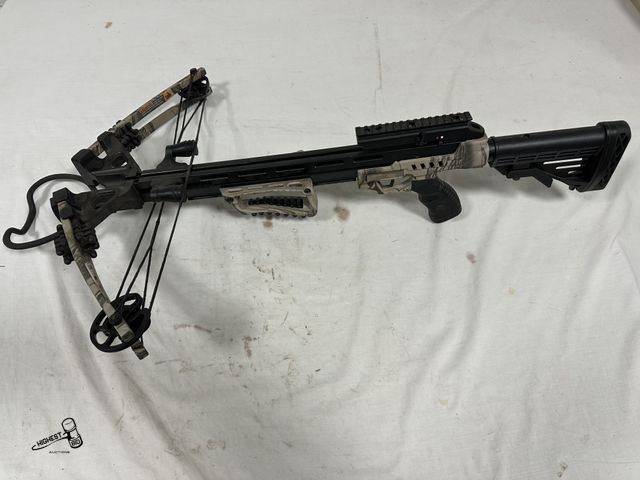 Lot 91-7767 - CENTER POINT CROSSBOWS SNIPER ELITE 370 WHISPER WITH ADJUSTABLE STOCK