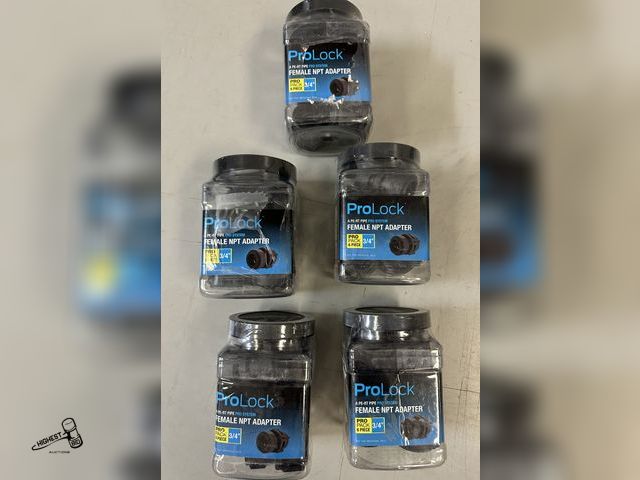 Lot 91-8160 - SHARK BITE PRO LOCK - 3/4" FEMALE NPT ADAPTER - 5 NEW CONTAINERS QTY 6 IN EACH