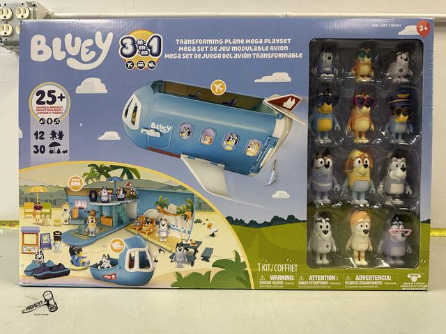 Lot 91-8858 - BLUEY 3 IN 1 TRANSFORMING PLANE MEGA PLAYSET 25 PLUS SOUNDS &amp; PHRASES