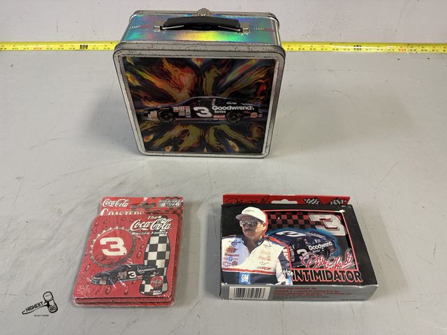 Lot 91-8079 - DALE EARNHARDT # 3 GM GOODWRENCH METAL LUNCH BOX &amp; TWO DECKS PLAYING CARDS IN A COLLECTIBLE TIN ...