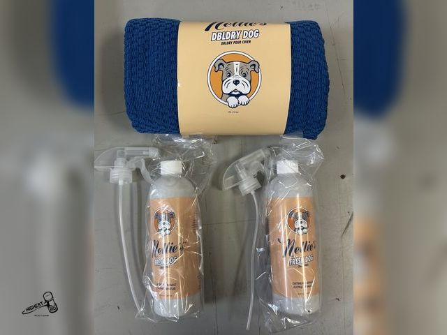 Lot 91-9526 - New NELLIES FRESH DOG OATMEAL MANGO &amp; DBLDRY DOG TOWEL