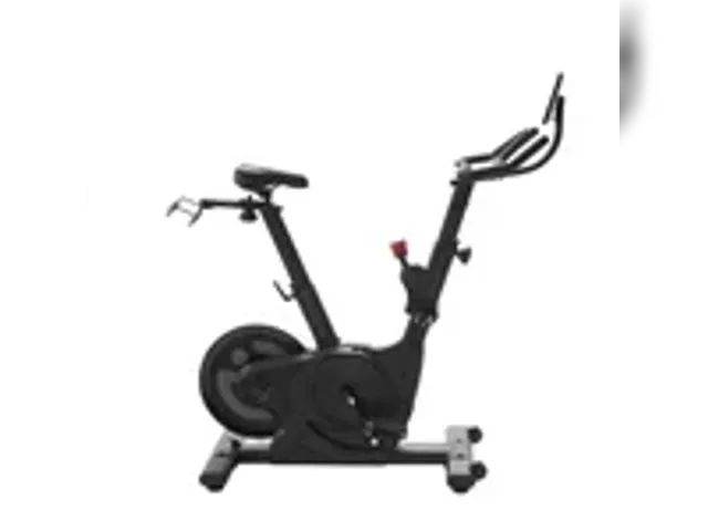 Lot 91-7031 - ECHELON EX-4S CONNECT BIKE - 10.1" INTEGRATED HD TOUCH SCREEN - 32 SILENT MAGNETIC RESISTANCE LEVELS...
