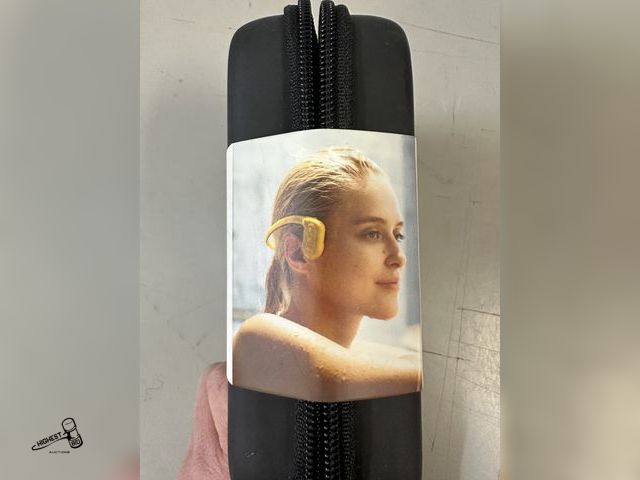 Lot 91-7977 - TAYOGO BONE CONDUCTION SMART HEADSEAT