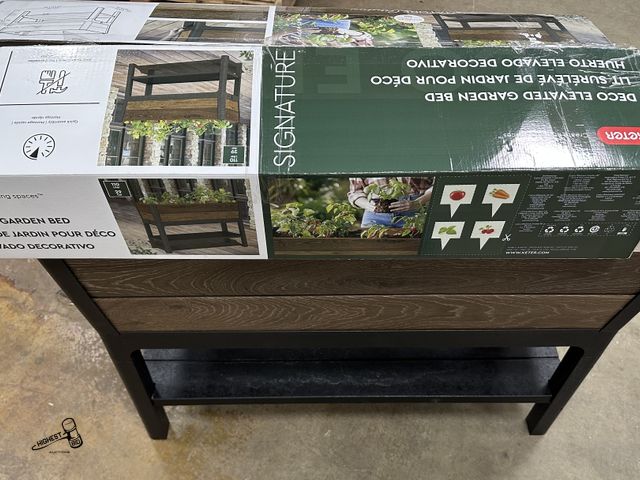 Lot 91-8563 - KETER SIGNATURE COLLECTION DECO ELEVATED GARDEN BED