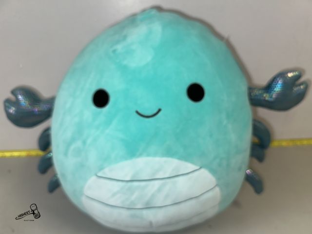 Lot 91-8432 - ORIGINAL SQUISHMALLOWS CARPIO - 17" TALL