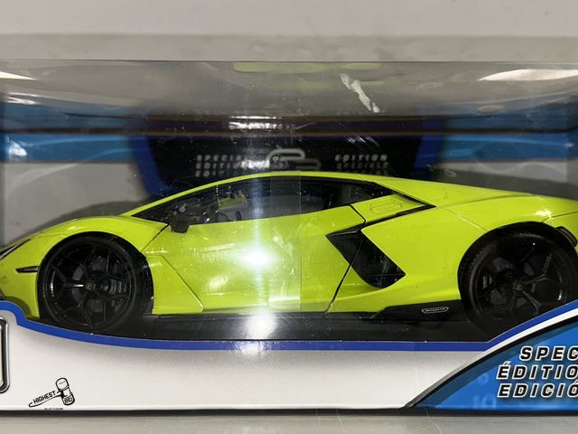 Lot 91-8412 - MAIISTO LAMBORGHINI REVUELTO SPECIAL EDITION DIECAST CAR - OPENING DOOR &amp; PARTS - ADJUSTABLE FRO...