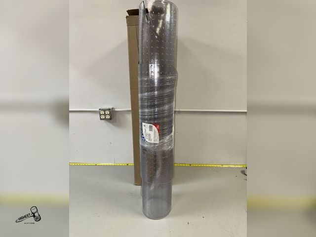 Lot 91-8747 - E.S. ROBBINS EVERLIFE CHAIRMAT MODEL # 124152 43" X 53" 25" X 12" LIP - DOES HAVE A CRACK AS SEEN IN...