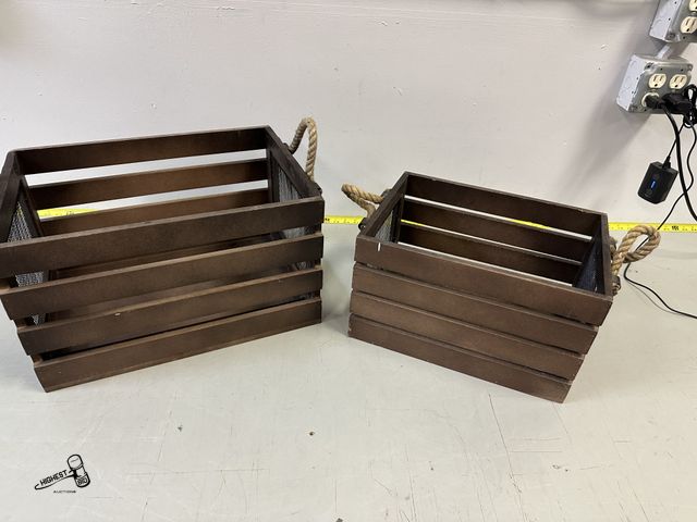 Lot 91-6278 - ELEMENTS WOOD AND WIRE SOTRAGE BASKET 2 PACK - WIRE MESH SIDES THAT ALLOW FOR EASY VIEWING OF THE CO...