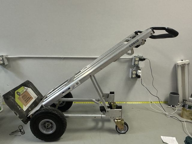 Lot 91-5804 - COSCO 4 IN 1 CONVERTIBLE HAND TRUCK - 4 POSITIONS: UPRIGHT, CART, ASSIST, PLATFORM - QUICK 1 HAND CO...