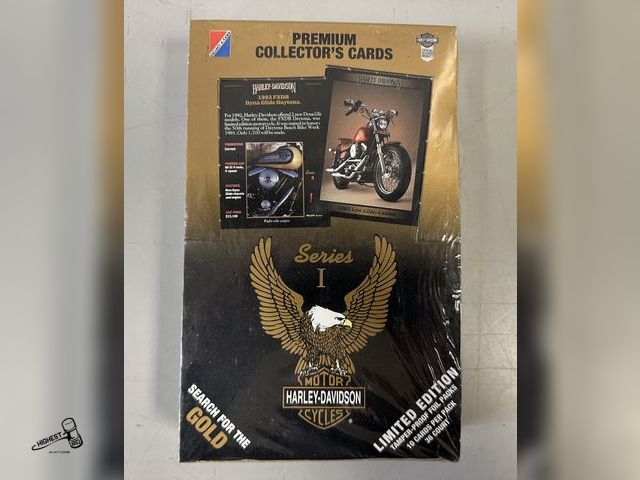 Lot 91-8982 - VINTAGE 1992 HARLEY DAVIDSON COLLECTOR'S CARDS LIMITED EDITION SERIES 1 PREMIIUM COLLECTOR'S CARDS S...