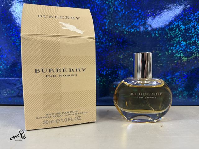 Lot 91-10469 - BURBERRY FOR WOMEN EAU DE PARFUM - 1 FL OZ FULL BOTTLE