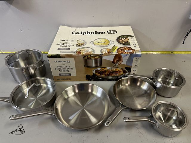 Lot 91-9534 - MSRP $ 199.97 CALPHALON 3 LAYERS NON-TOXIC STAINLESS STEEL COOKING COOKWARE SET 10 PIECE