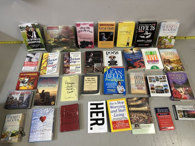 Lot 91-8237 - 32 ASSORTED BOOKS