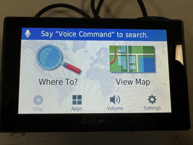 Lot 91-7771 - GARMIN with power cord