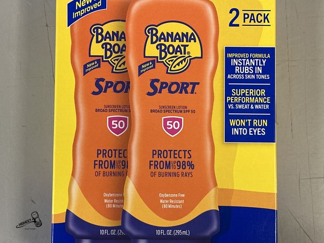 Lot 91-9292 - BANANA BOAT SPORT 2 PACK SUNSCREEN LOTION 50 SPF