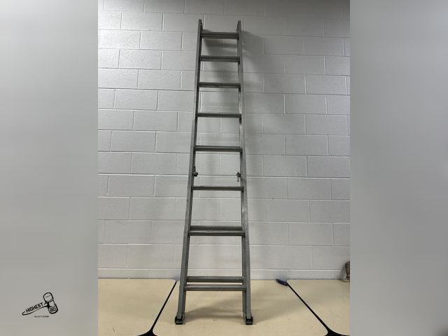 Lot 91-7140 - KELLER 16FT HEAVY DUTY ALUMINUM EXTENSION LADDER
