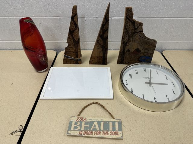 Lot 91-9470 - WOODEN ART - DRY ERASER BOARD - BEACH SIGN - CLOCK &amp; RED GLASS VASE