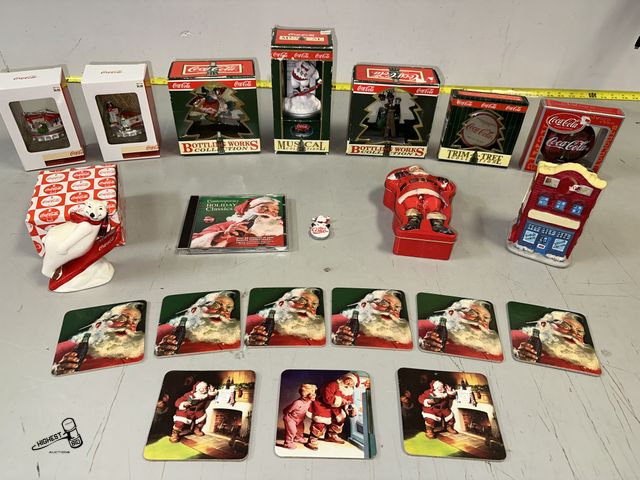 Lot 91-8911 - VINTAGE COCA-COLA CHRISTMAS HOLIDAY THEMED ITEMS