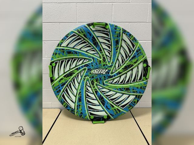 Lot 91-7539 - New Keeper Sports Sledz 45” MEGA Disk SLED - The 45″ MEGA Disk SLED is a huge two person snow sled, ...