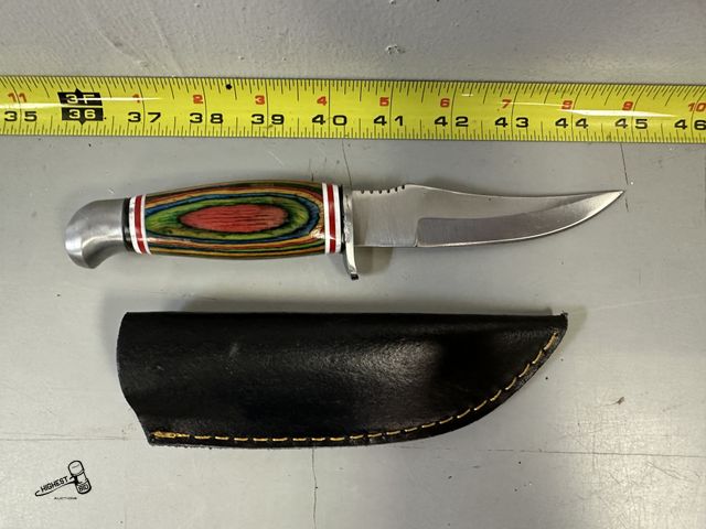 Lot 91-6193 - 9" KNIFE WITH LEATHER COVER