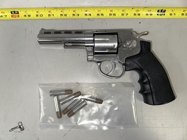 Lot 91-9684 - UMAREX BRODAX PISTOL REVOLVER USES ROTARY MAGAZINES TO HOLD 10 ROUNDS OF .177 CAL BBS