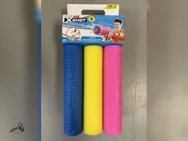 Lot 91-6347 - X SHOT FOAM WATER BLASTER 6 PACK - RAPID FILL - WATER BLASTING ACTION - FOAM BLASTER - 6 PACK