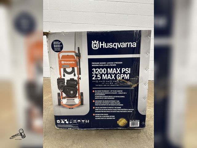 Lot 91-8281 - HUSQVARNA 3200 MX PSI 2.5 MAX GPM - PRESSURE WASHER IN BOX - 7 IN 1 NOZZLE - JDX 208CC GAS POWERED E...
