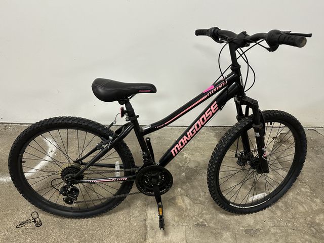 Lot 91-7855 - MONGOOSE EXCURSION 20" ALL TERRIAN 21 SPEED WITH FRON SHOCK SUSPENSION