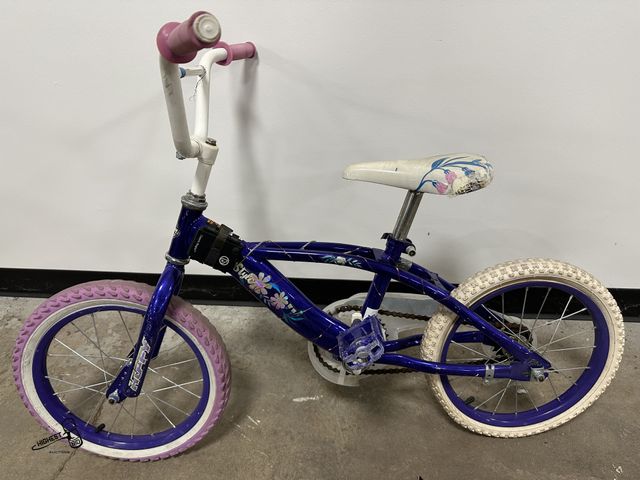 Lot 91-7900 - HUFFY NSTYLE KIDS BIKE